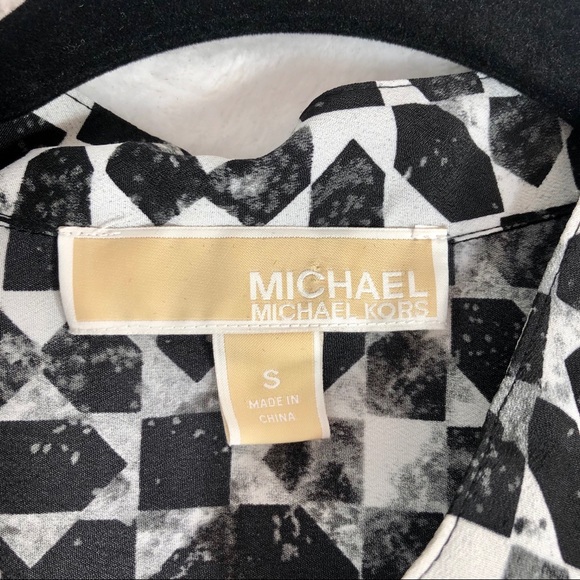 Michael Kors Black and White Long Sleeve Top - Picture 4 of 6